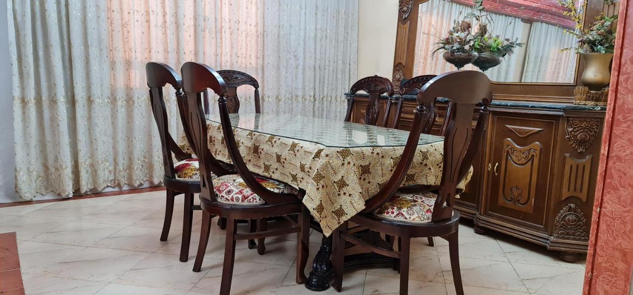 Comfy 3 Bedrooms Apartment In Cairo 96 المظهر الخارجي الصورة