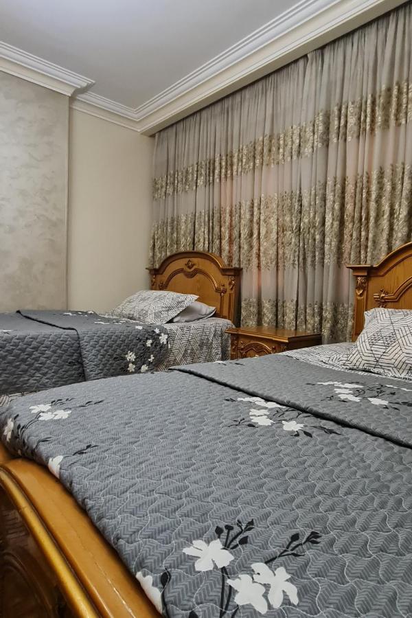 Comfy 3 Bedrooms Apartment In Cairo 96 المظهر الخارجي الصورة