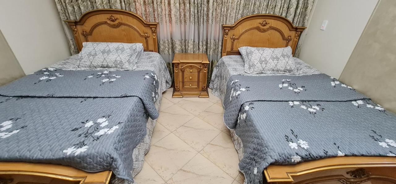 Comfy 3 Bedrooms Apartment In Cairo 96 المظهر الخارجي الصورة